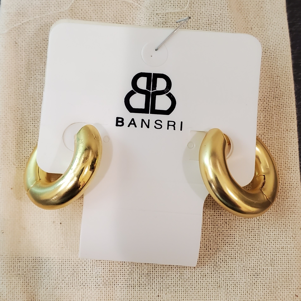 Gold-Tone Elegant Hoop Earrings